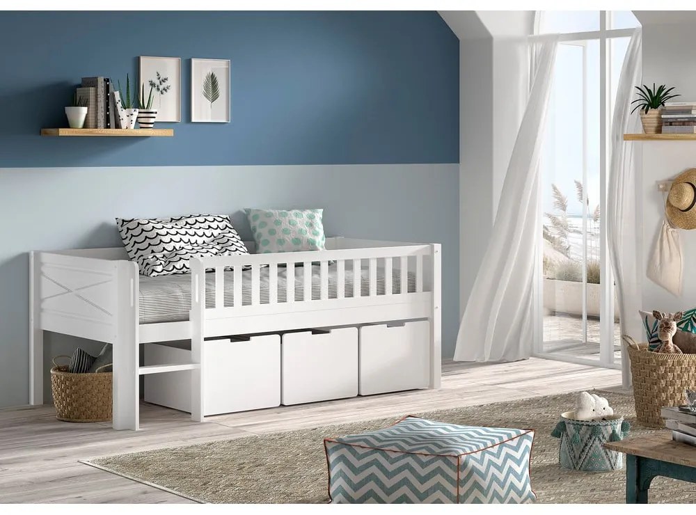 Białe podwyższone łóżko dziecięce z litego drewna sosnowego ze schowkiem i stelażem 90x200 cm Scott – Vipack