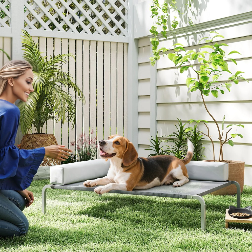 PawHut Leżanka dla psów na zewnątrz, Podniesione łóżko dla średnich psów, z L-kształtną poduszką 110x75x30cm, Jasnoszary
