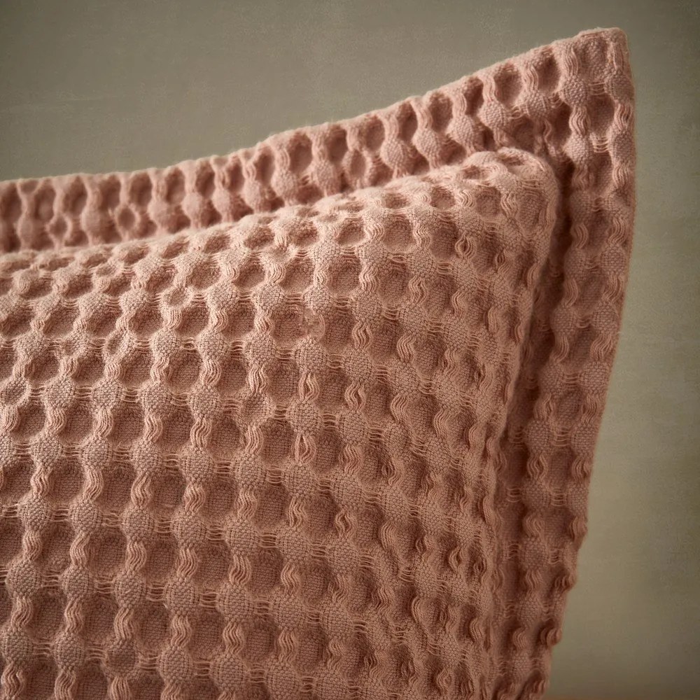 Bawełniana poduszka dekoracyjna 30x50 cm Jaipur Chunky Waffle – Pineapple Elephant