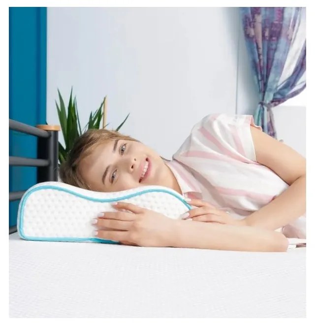 Poduszka ortopedyczna wypełniona pianką pamięciową 42x61,5 cm – Mila Home