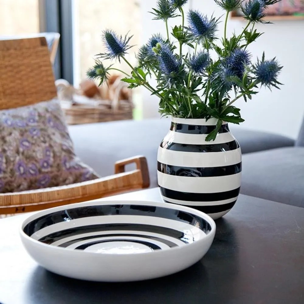 Czarno-biały kamionkowy wazon Kähler Design Omaggio, wys. 20 cm
