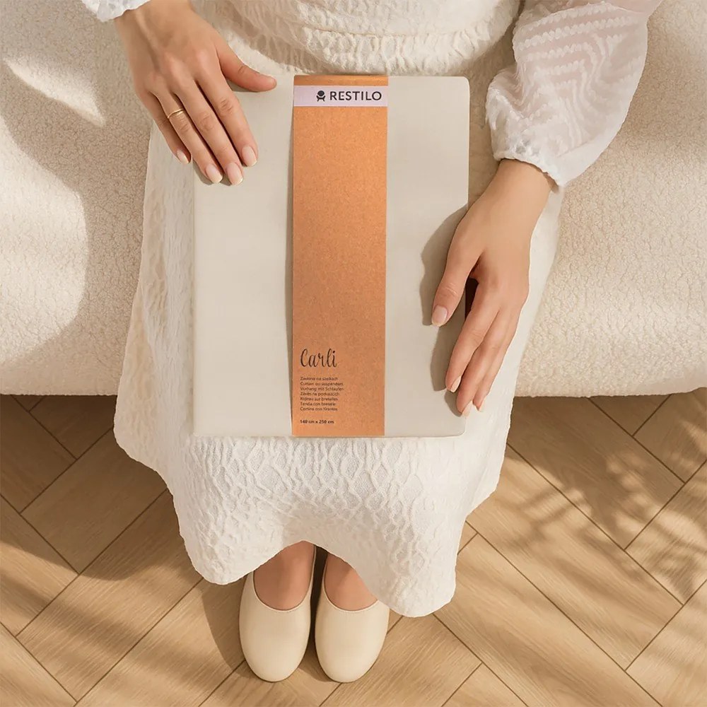 Kremowa zasłona częściowo zaciemniająca (dimout) 140x250 cm Carli – Restilo