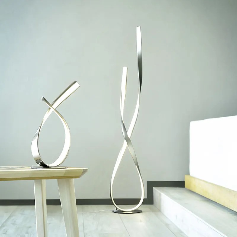Designerska lampa stołowa ze stali z wbudowanym LED i ściemniaczem - BelindaDesignerski Oswietlenie wewnetrzne