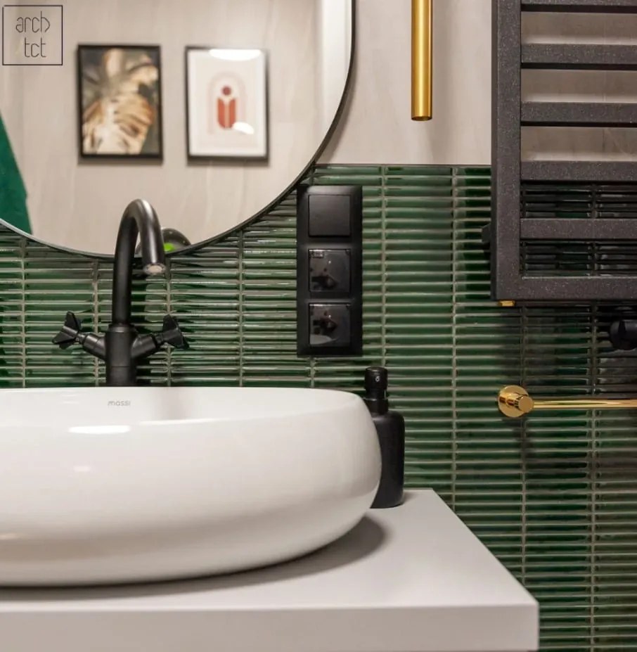 Umywalka ceramiczna nablatowa owalna biała 64 x 42 cm MORINA