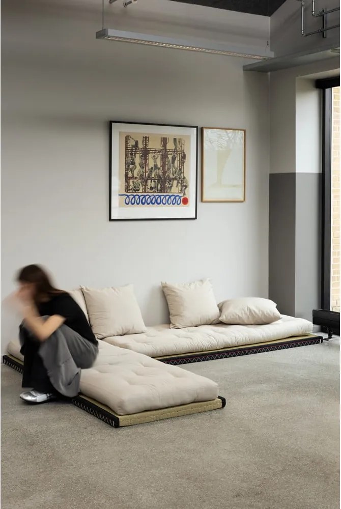 Sofa rozkładana z jasnobeżowym obiciem Karup Design Chico Natural