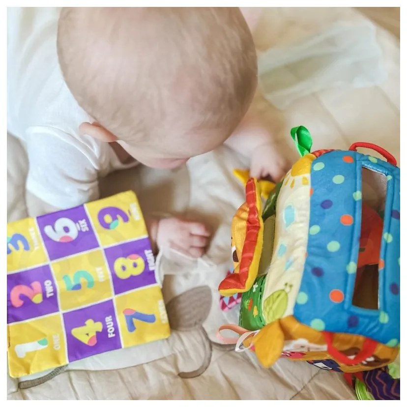Woopie baby zabawka edukacyjna sensoryczna pani metka pudełeczko chusteczek