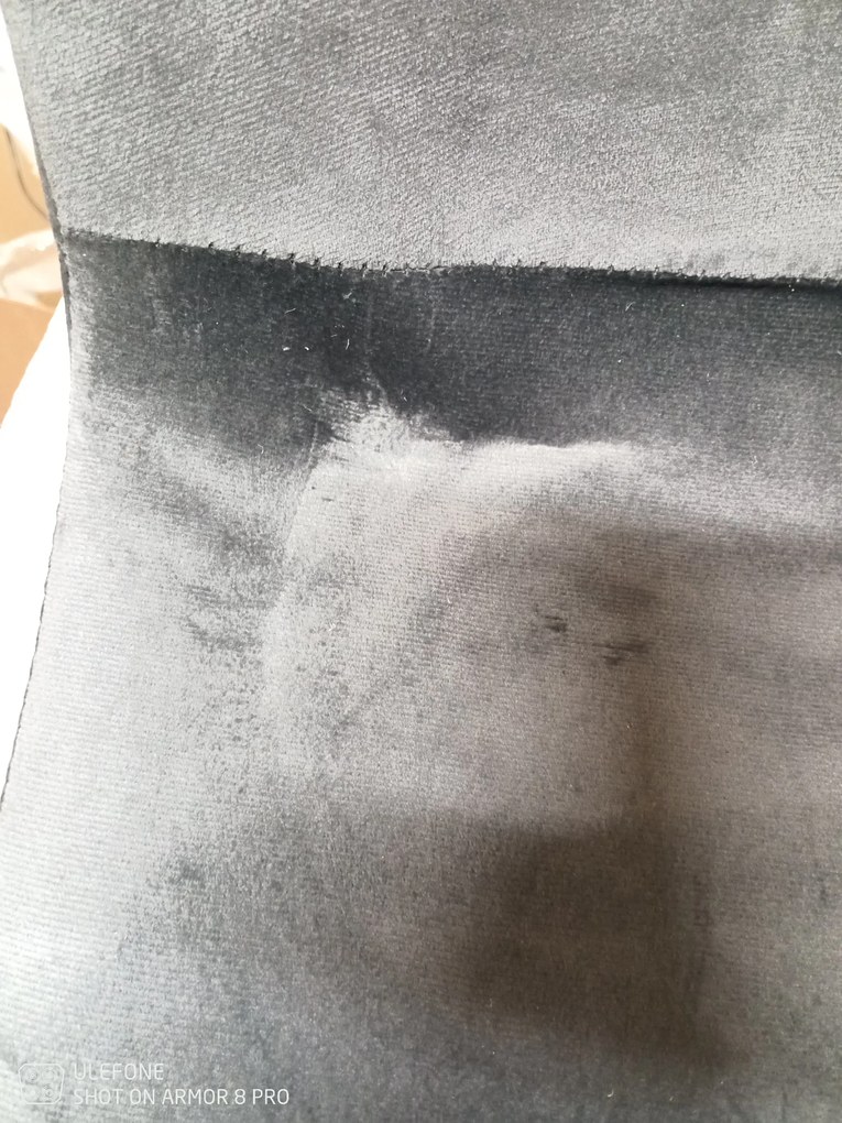 PROMOCJA Ciemnoszare krzesło aksamitne COMO z czarnymi nogami II jakość