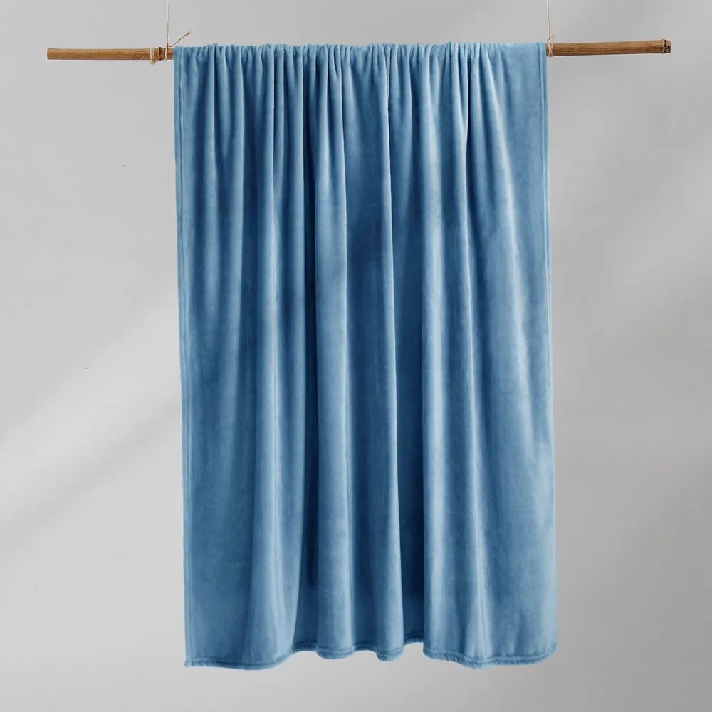 Ciemnoniebieski koc z mikrowłókna DecoKing Mic, 160x210 cm