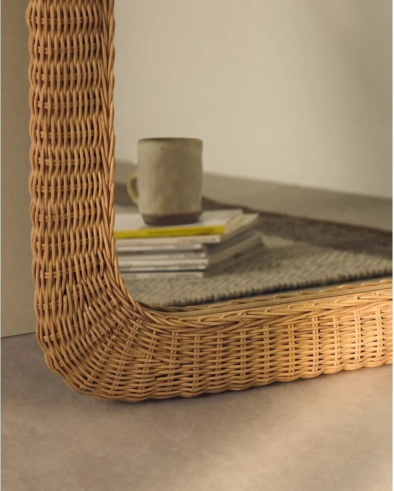 Lustro ścienne z rattanową ramą 58x79 cm Zilna – Kave Home