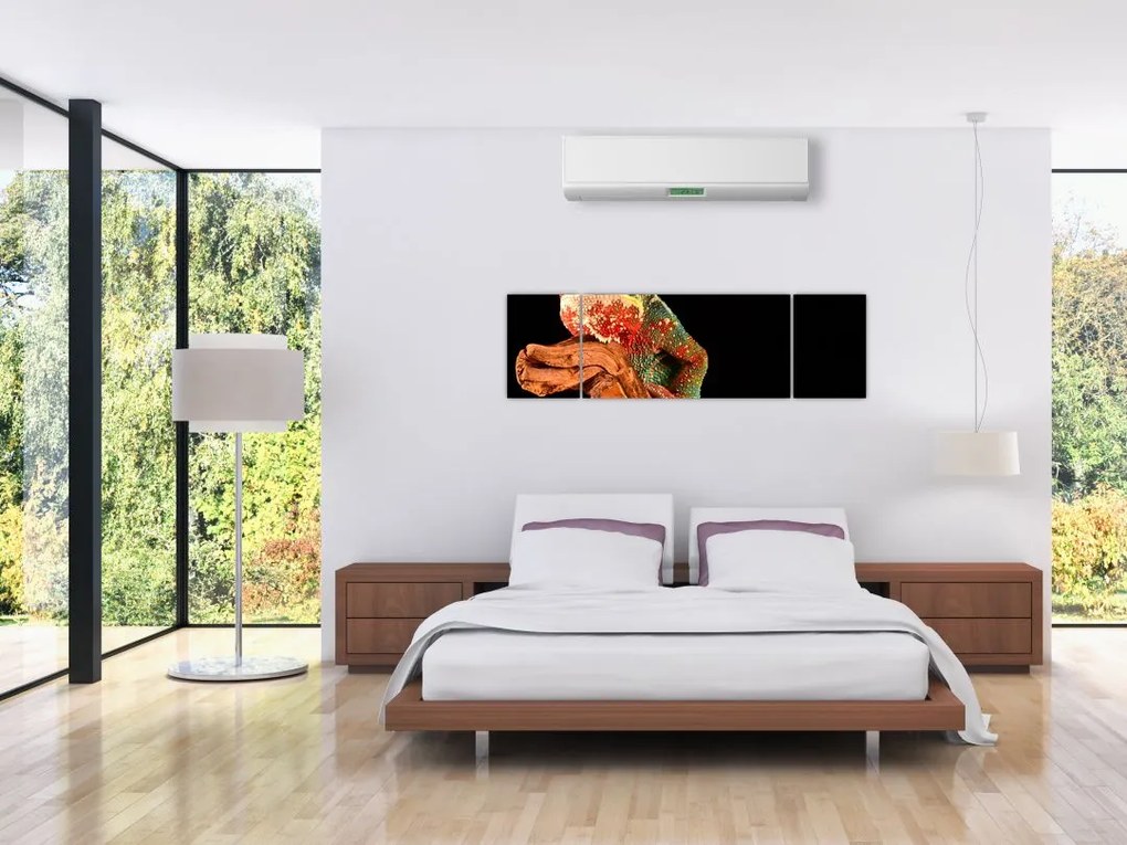 Obraz kameleona na gałęzi (170x50 cm)