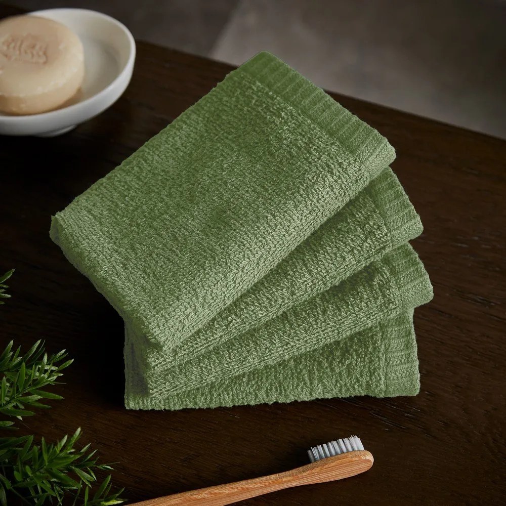 Zielone bawełniane ręczniki szybkoschnące frotte zestaw 4 szt. 30x30 cm Quick Dry – Catherine Lansfield