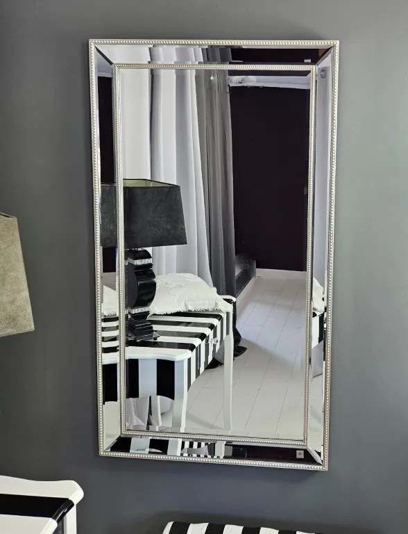 Lustro w lustrzanej ramie, szlifowane fazą, 74x130cm