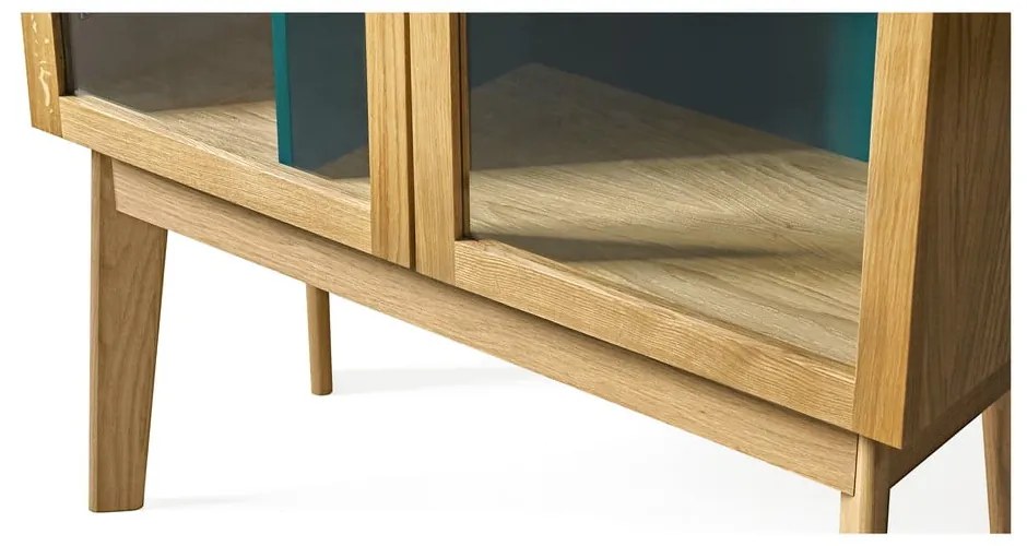 Turkusowa witryna Woodman Avon
