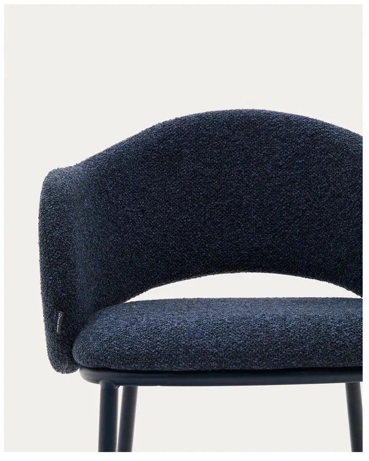 Ciemnoniebieski hoker (wysokość siedziska 65 cm) Maina – Kave Home