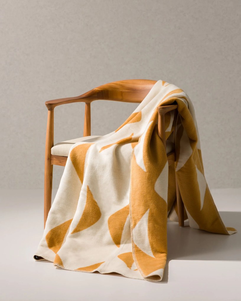 Koc Woven 150×200 cm