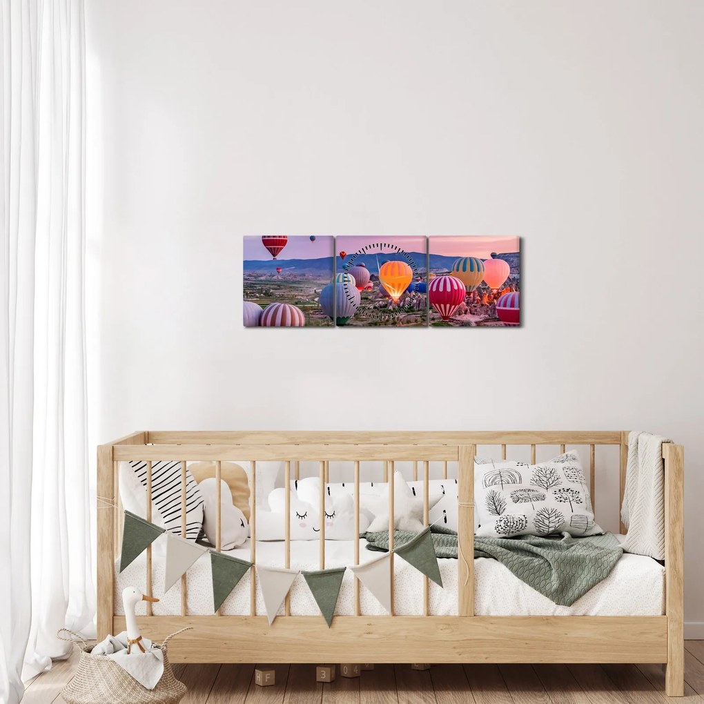 Obraz - Balony na ogrzane powietrze (z zegarem) (90x30 cm)