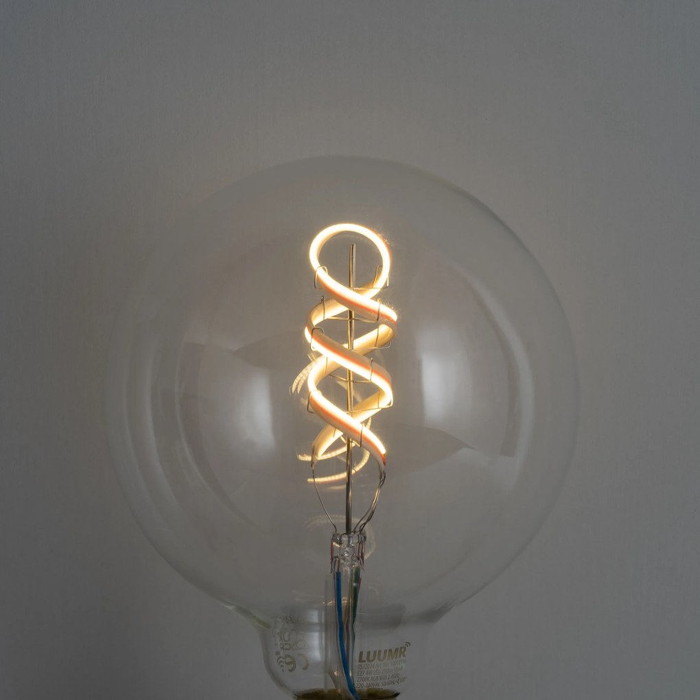 Inteligentne ściemnialne żarówki LED E27 G125 RGBW 4W 250lm 2700K