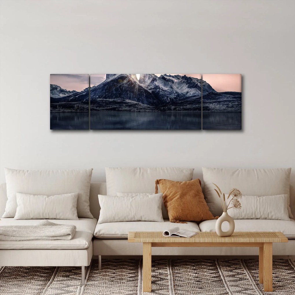Obraz jeziora z górą (170x50 cm)