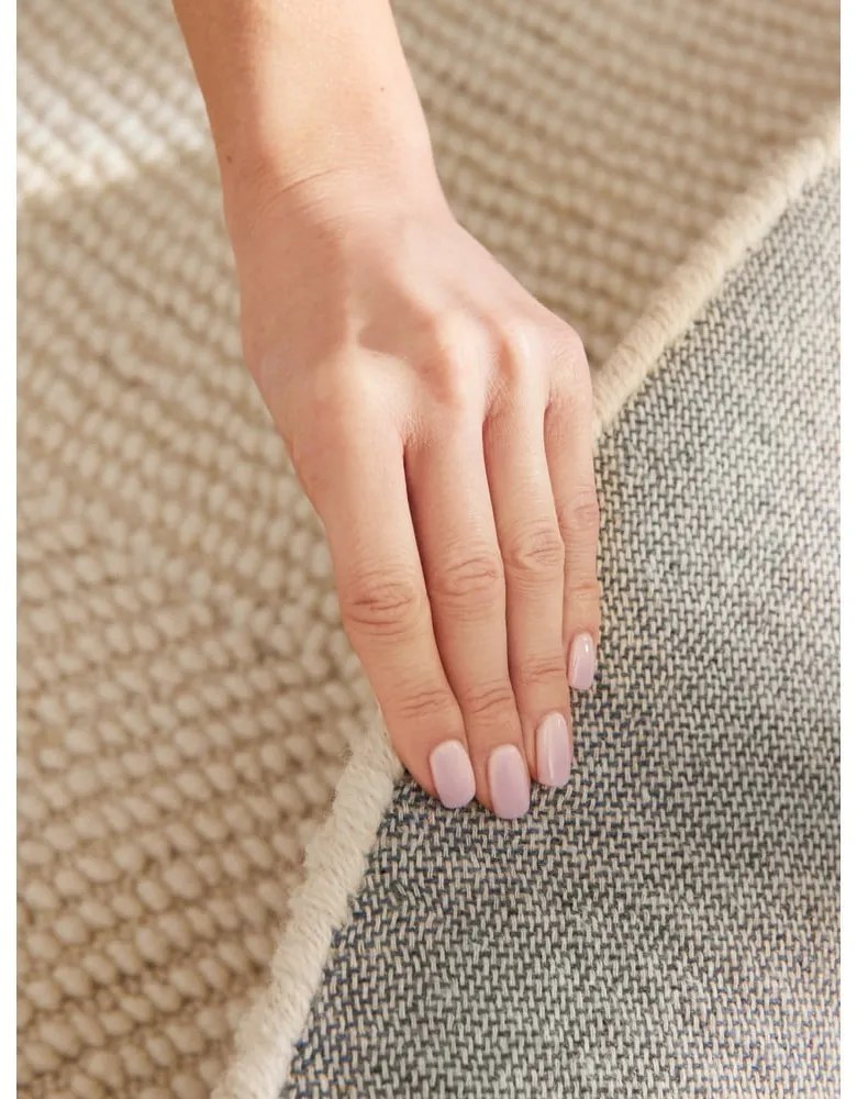 Wełniany okrągły dywan tkany ręcznie w jasnym naturalnym kolorze ø 120 cm Calmio – Hanse Home