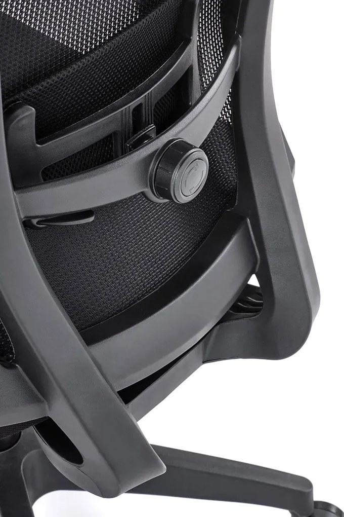 Ergonomiczny czarny obrotowy fotel z regulacją podłokietników Z2-Z18