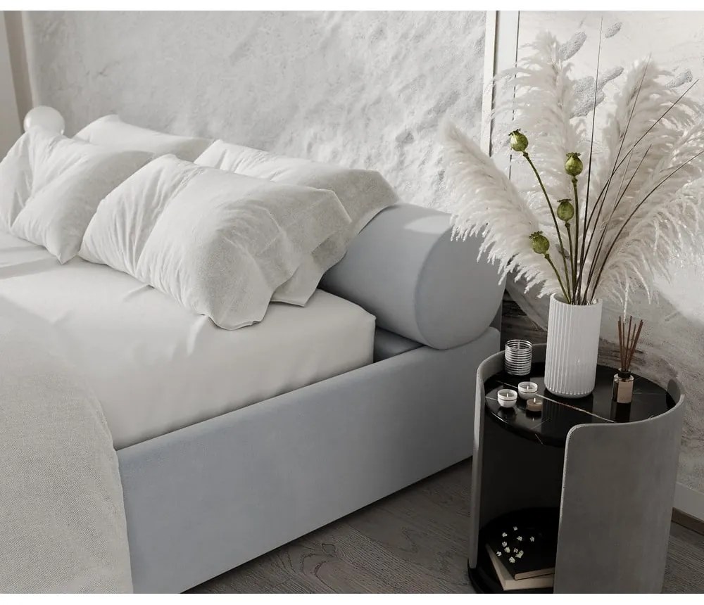 Jasnoszare tapicerowane łóżko dwuosobowe ze schowkiem ze stelażem 160x200 cm Solvo – Maison de Rêve