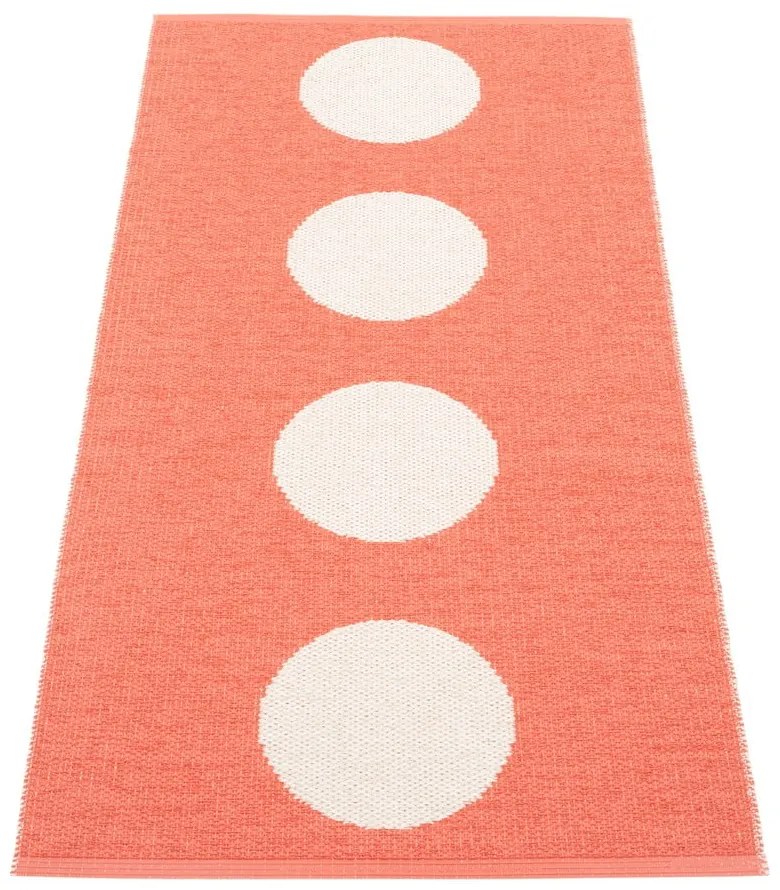 Łososiowy chodnik odpowiedni na zewnątrz 70x150 cm Vera Flamingo – Pappelina