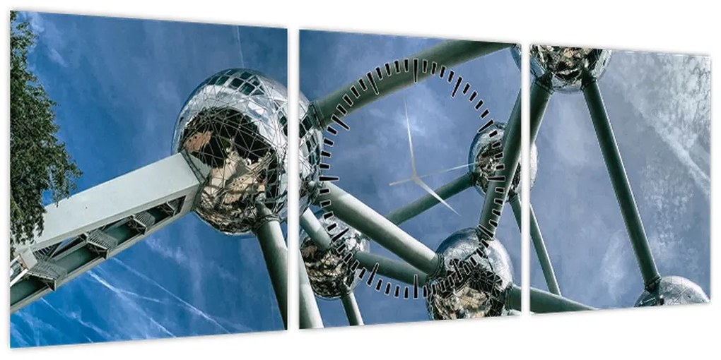 Obraz - Atomium w Brukseli (z zegarem) (90x30 cm)