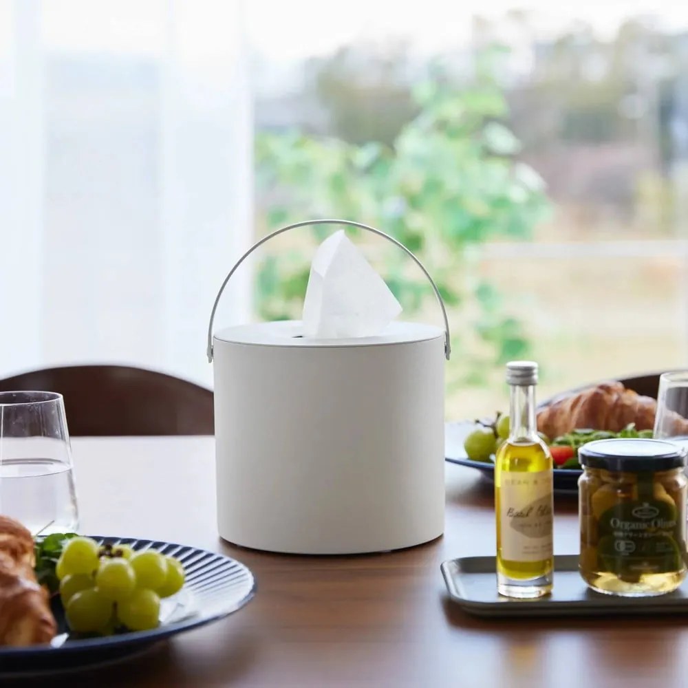 Metalowy pojemnik na chusteczki Tower – YAMAZAKI