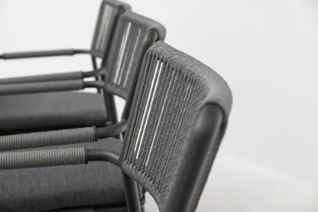 MADRI - fotel sztaplowany