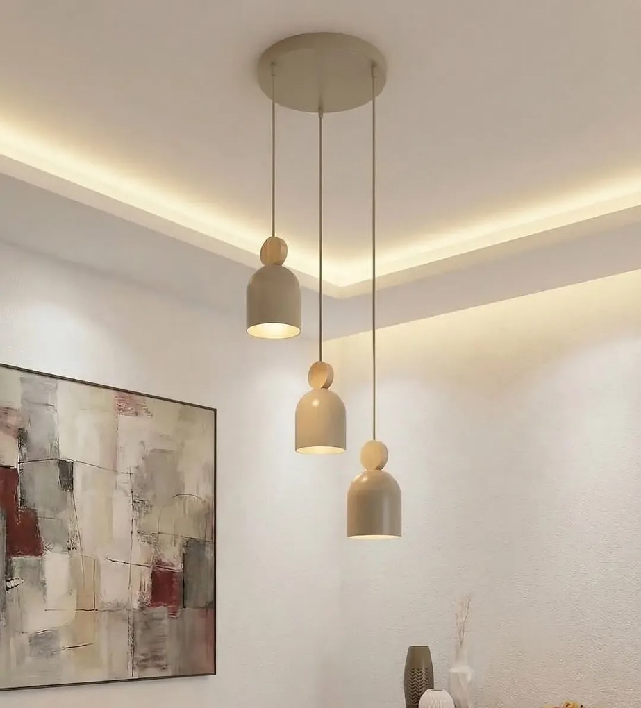 Mesi 3 Mocca potrójna lampa wisząca z trzema beżowymi kloszami do salonu
