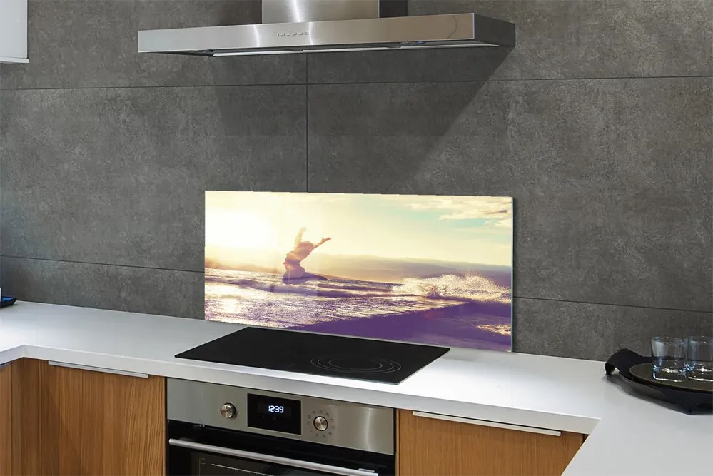 Szklany Panel Kobieta nad Jeziorem pod Chmurami