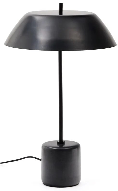 Czarna marmurowa lampa stołowa z metalowym kloszem (wysokość 58 cm) Sayra – Kave Home