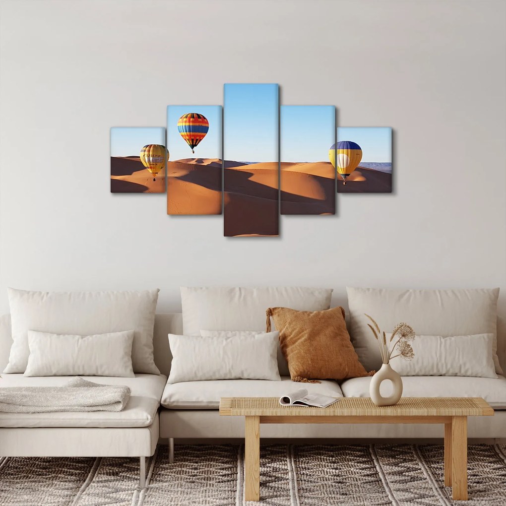 Obraz - latające balony na pustyni (125x70 cm)