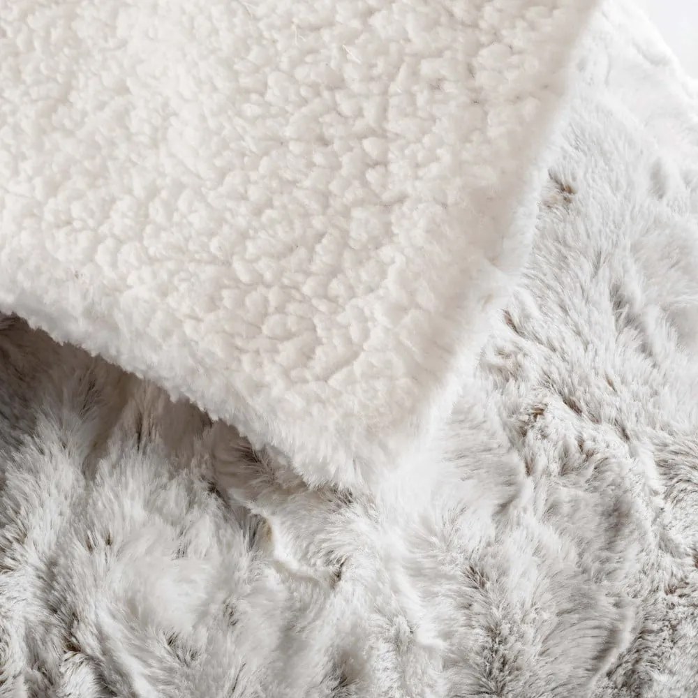 Szarobeżowy koc ze sztucznego futra 220x240 cm Alaska – douceur d'intérieur