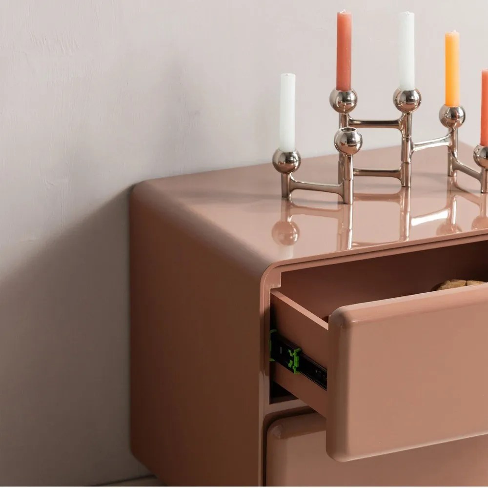 Różowa szafka nocna z połyskiem Lustra – WOOOD