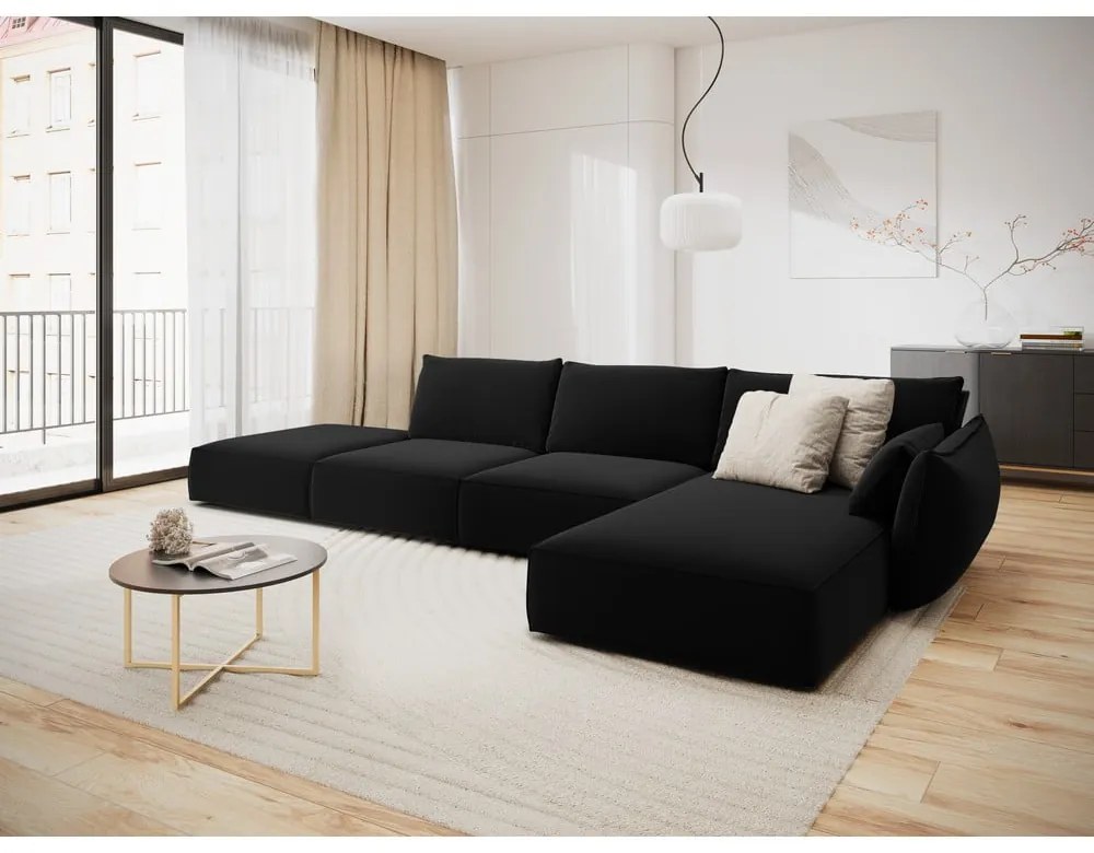 Czarny aksamitny narożnik (prawostronny/z szezlongiem) Vanda – Mazzini Sofas