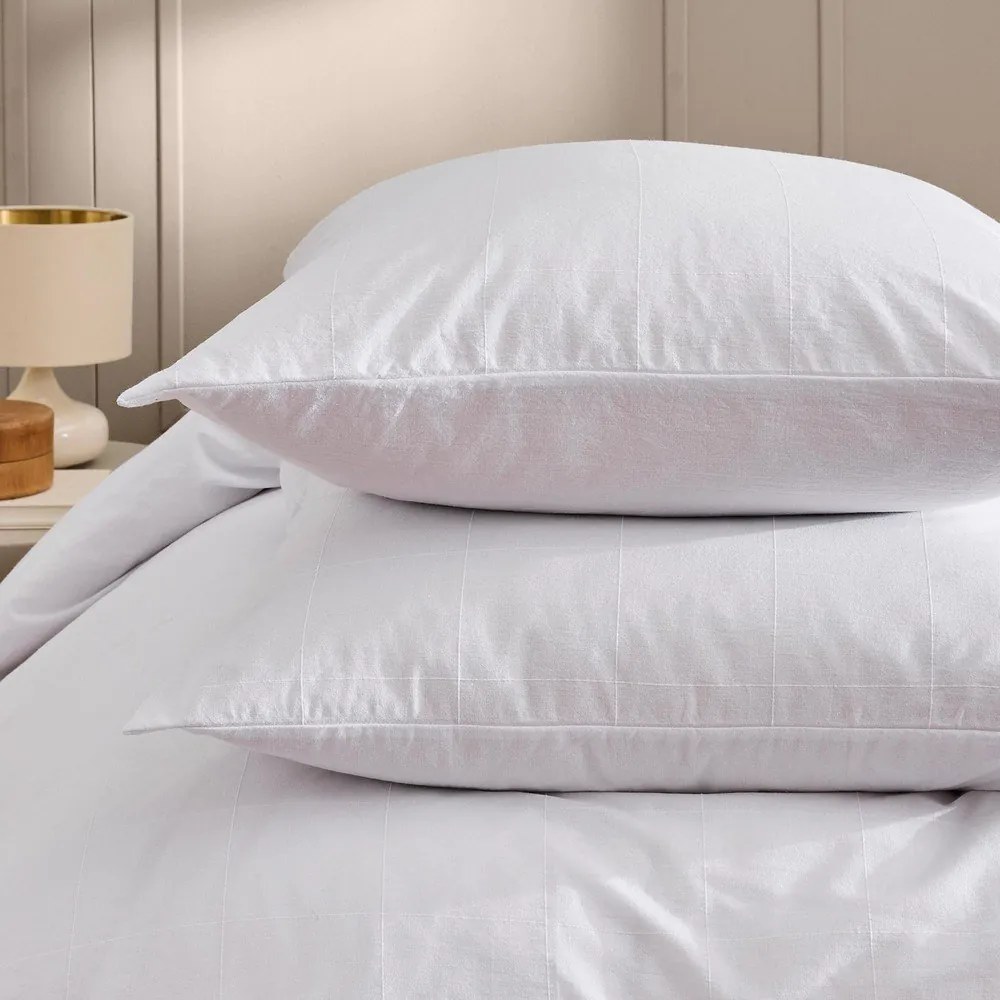 Biała pościel dwuosobowa 240x220 cm Linella – douceur d'intérieur