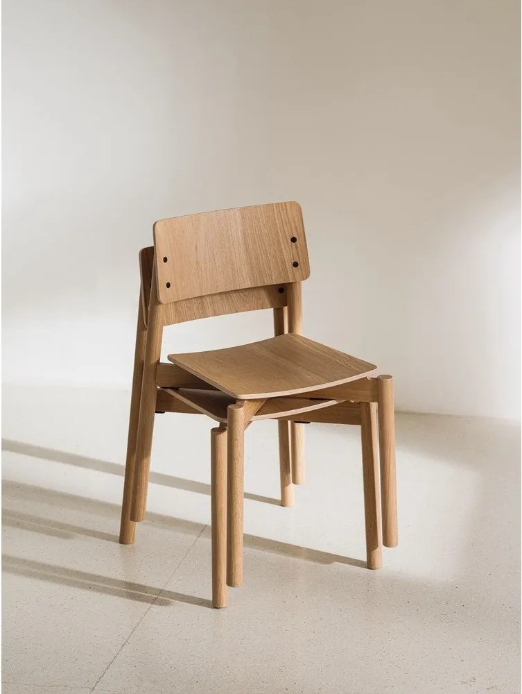 Krzesło sztaplowane w dekorze dębu w naturalnym kolorze Wem – noo.ma