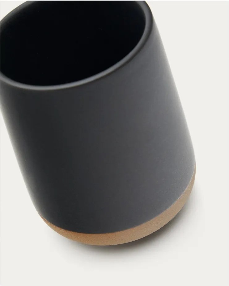Ciemnoszary kubek na szczoteczki do zębów ceramiczny Silma – Kave Home