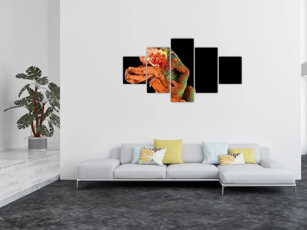 Obraz kameleona na gałęzi (125x70 cm)