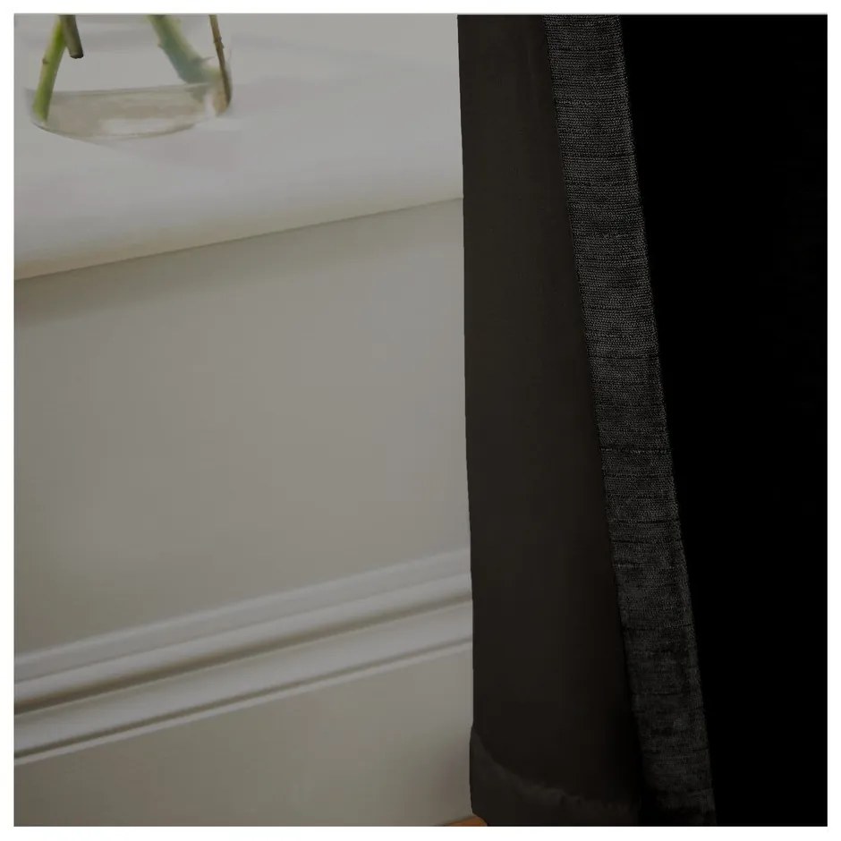 Czarne zasłony termiczne z szenilu zestaw 2 szt. 229x183 cm Selene Luxury Chenille – Hyperion