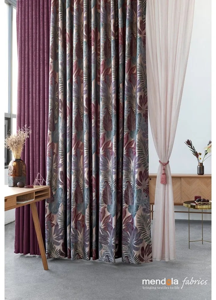 Różowa firanka 140x260 cm Modena – Mendola Fabrics