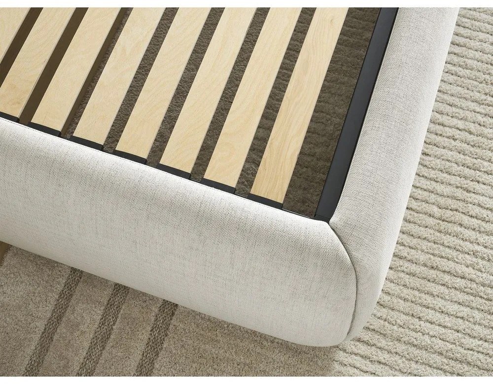 Beżowe tapicerowane łóżko dwuosobowe ze schowkiem/bez zagłówka ze stelażem 180x200 cm Inera – Bobochic Paris