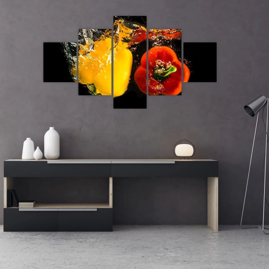 Obraz - papryki w wodzie (125x70 cm)