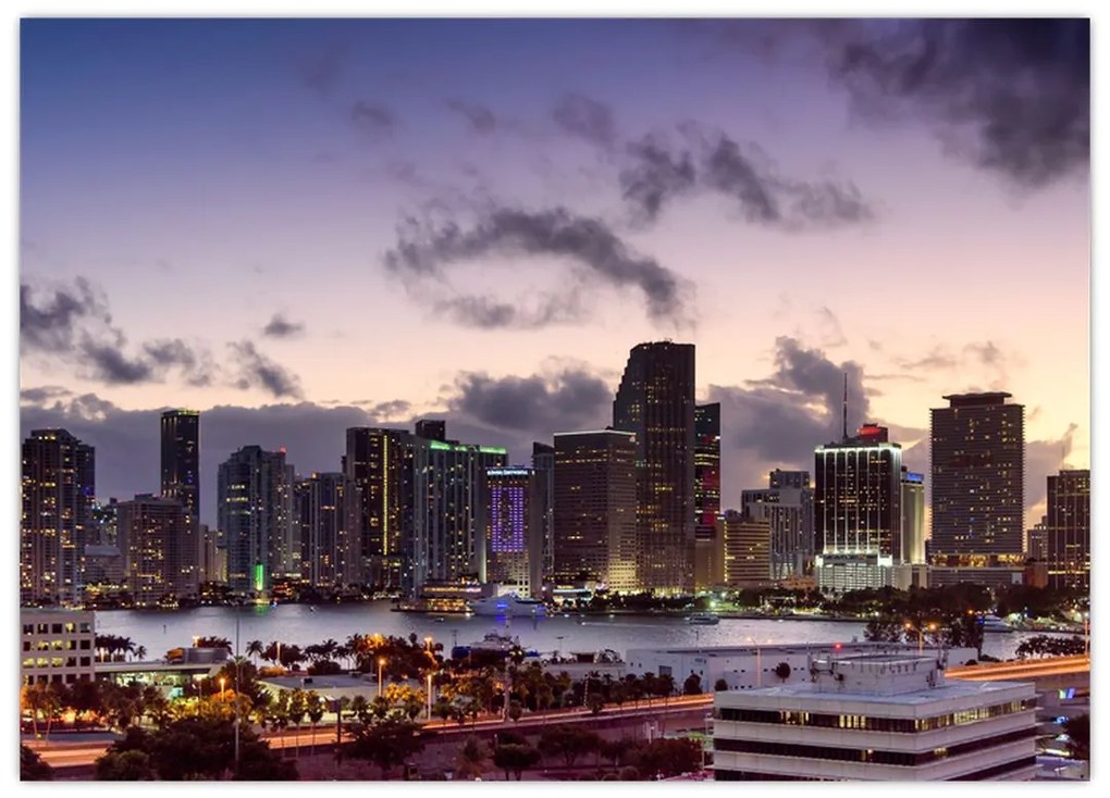 Obraz na szkle - metropolia z drapaczami chmur (70x50 cm)