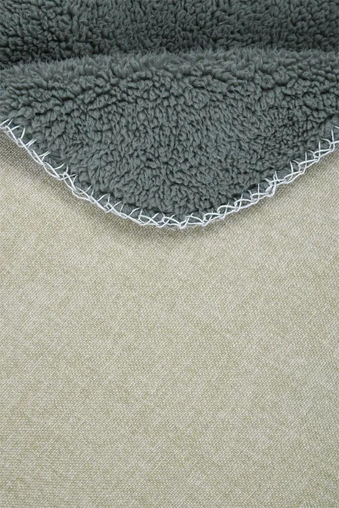 Narzuta na łóżko 130 x 150 cm