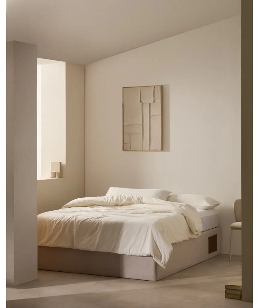 Beżowe tapicerowane łóżko dwuosobowe ze schowkiem 160x200 cm Matters – Kave Home