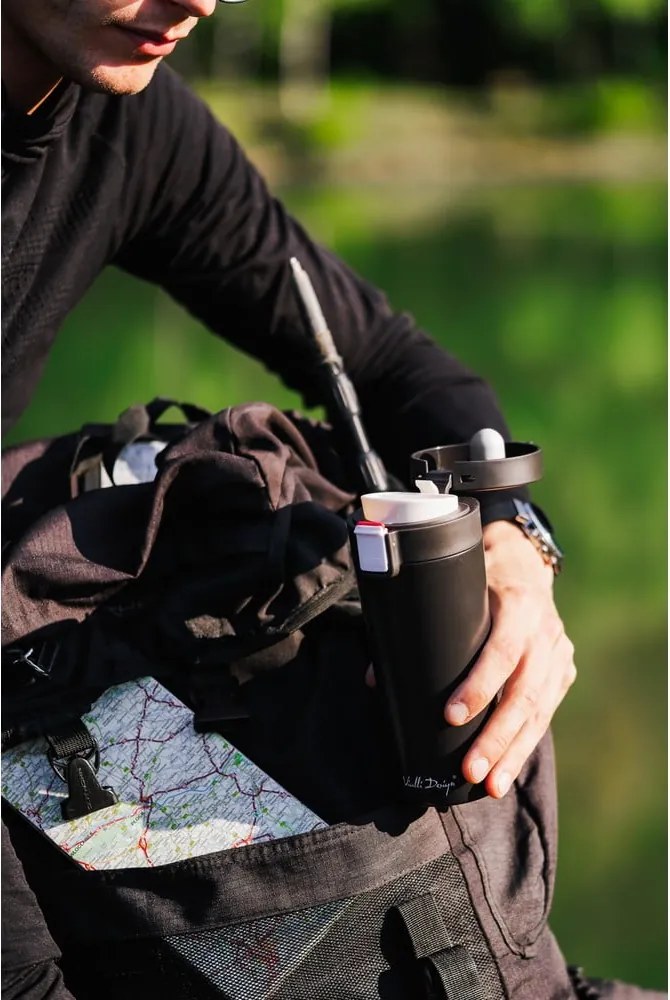 Czarny podróżny kubek termiczny Vialli Design Fuori, 400 ml