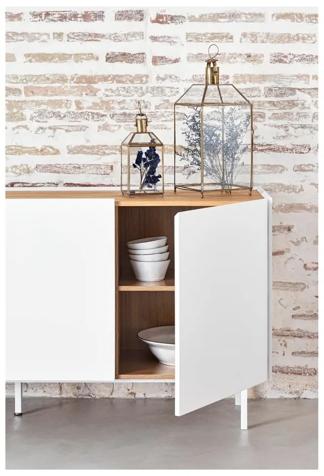 Biało-naturalna niska komoda w dekorze dębu 165x78 cm Arista – Teulat