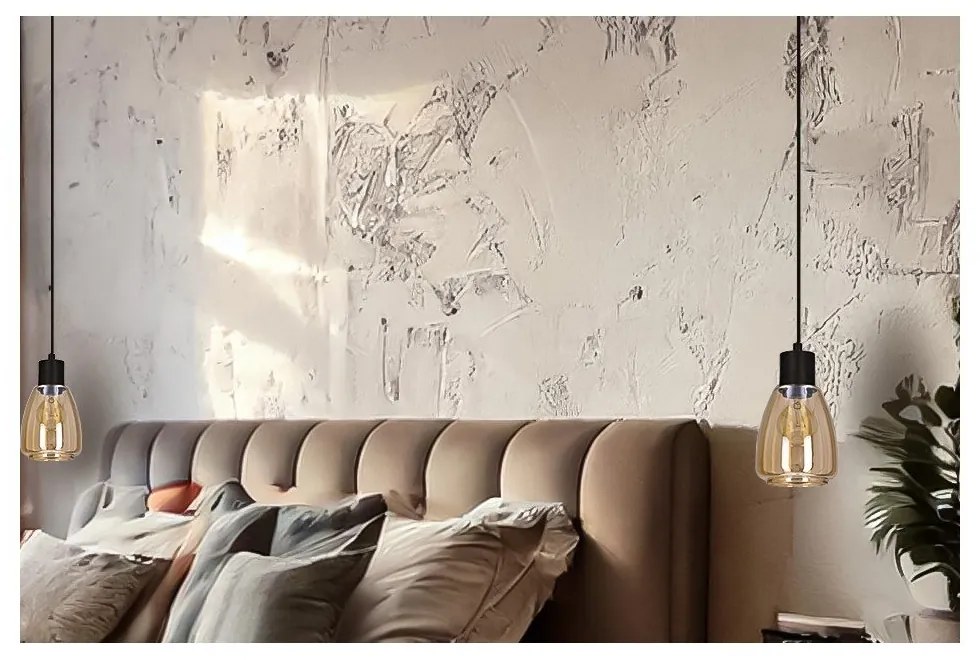 Czarna lampa wisząca ze szklanym kloszem ø 12 cm Moldo – Candellux Lighting